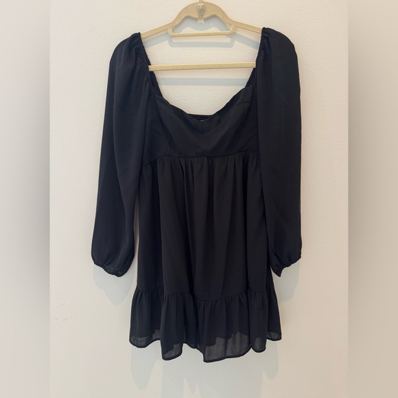 Dress - Picture 2 of 7